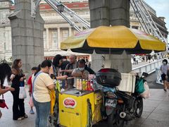 -詹爷爷乌节路街头冰淇淋