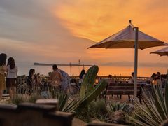 -Brew Farm·精酿农场海滨悬崖餐厅