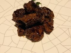 沪市牛肉粒-屋里厢上海菜馆