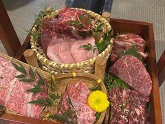 -山川小町·极番烧肉(新地假日广场店)