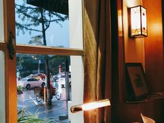 靠窗位-小世界西餐厅(建国门店)