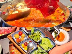 -楠小云·云南鲜菌·鲜牛自助火锅(九眼桥店)