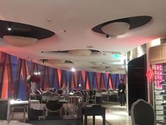 -广州塔卢特斯法国旋转餐厅