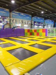 -飞跃蹦床乐园(南山科技园店)