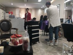 点击看大图 -BM SALON