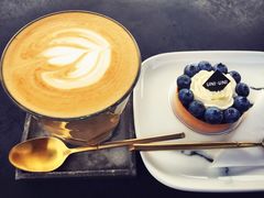 -UNI UNI(环亚凯瑟琳店)