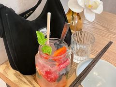 -来龙里 精致 东南亚餐室(万象城店)