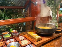 -银米·云南传统过桥米线(双廊黑金冠店)