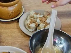 烧卖-万方圆拌粉瓦罐汤(九江湖滨店)