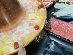 -果松木炭酸菜铜火锅·外婆参鸡汤