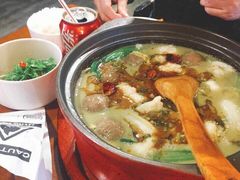 -周鱼小馆石锅酸菜鱼(活力汇店)