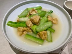 丝瓜烧面筋-京味斋·烤鸭·北京菜(安贞店)