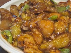 -95号酱骨·一块豆腐(展春园西路店)