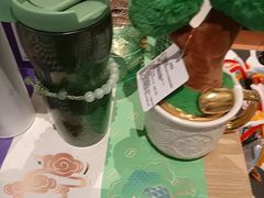 -星巴克臻选(莘庄仲盛店)