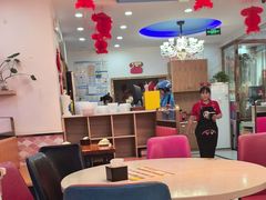 -休记光头香辣蟹干锅(绵竹店)