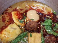 -魔都三兄弟酸辣粉·蘸卤炸串(虹桥万科店)