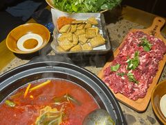 -贵厨酸汤牛肉(花果园国际中心店)