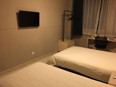 -锦江之星(西安五路口地铁站万达广场店)