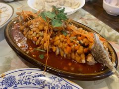 松鼠草鱼-石老头关东饺子王·东北菜(嘉华鑫城店)