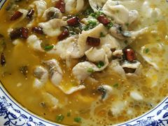 -宏利土菜馆(马山店)