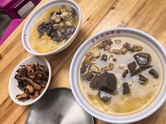 -文山荷鲜居(翠湖店)