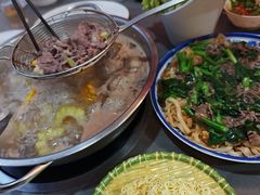 -官塘陈记鱼生·潮汕砂锅粥·牛肉火锅(潮枫路总店)