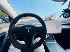 -TESLA 特斯拉(上海太古汇体验店)