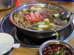 -泸州酸菜豆花火锅川师店