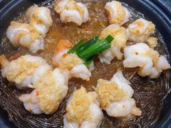 整锅蒜蓉粉丝蒸虾-船歌·鱼水饺青岛菜(金狮广场店)