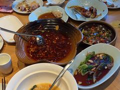 -红樱桃·欢乐餐厅(太原里店)