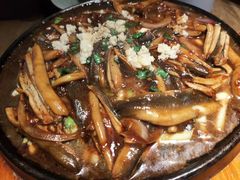 -蜜桃餐厅·伴山(湖滨商业街店)