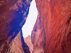 -天山神秘大峡谷