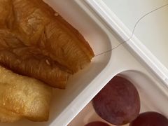 -南京悦客假日酒店