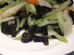 -小船渔村•大连菜•大连焖鱼(明泽街店)