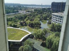 -南阳建业森林半岛假日酒店