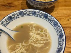 -十二忠手拉面(燎原街店)