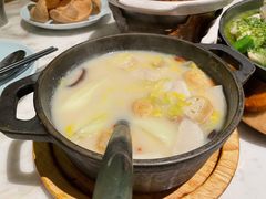 自制鱼汤娃娃菜-星怡会·新加坡新美食(苏州中心店)