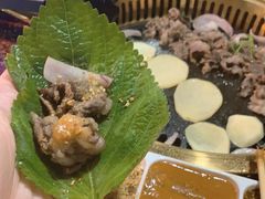 -牛鲜盛齐齐哈尔烤肉(曹路店)