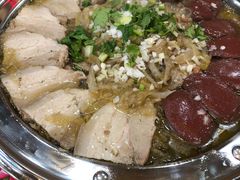 -闯关东东北农家菜(崂山石老人店)