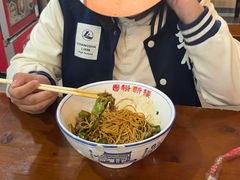 -裕新楼粉面馆·石磨手工粉(四方坪店)