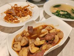 鲜菇蚝油牛肉-广州花园酒店荔湾亭·地道点心·粤式饮茶
