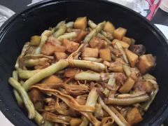-内蒙焖面大盆骨餐馆(山大路店)