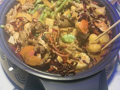 -徐记小怪兽肉蟹煲(中央大街店)