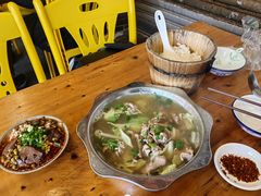 -谢老五跷脚牛肉·非遗传承店