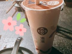 大红袍奶茶茶-湊湊火锅·茶憩(新中关购物中心店)