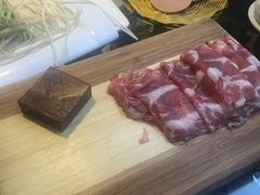 -慢丽江·云南野生菌土鸡锅(西山店)