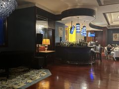 -龙虾酒吧扒房(宁波香格里拉店)