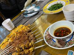 -乡村馕坑肉·烧烤·新疆菜·本地人更爱吃(阿勒泰首店)
