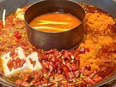 -沸炉重庆老火锅(军事博物馆店)