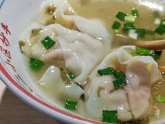 -八二小区抄手(龙湖上城天街店)